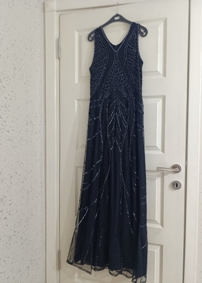 Siyah taşlı abiye - Görsel 3