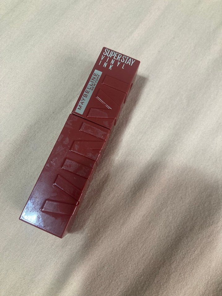 Maybelline SuperStay Vinyl Ruj - 130 extra rengi - Görsel 3