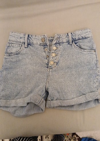 LC Waikiki universal