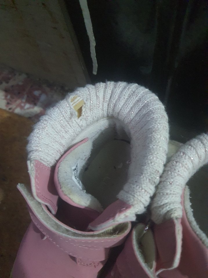 Kız Çocuk Pembe Lastik Bot - Görsel 2