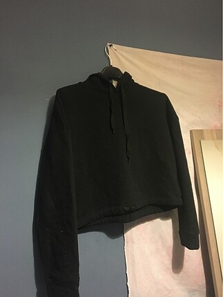 Kapşonlu Crop Sweatshirt