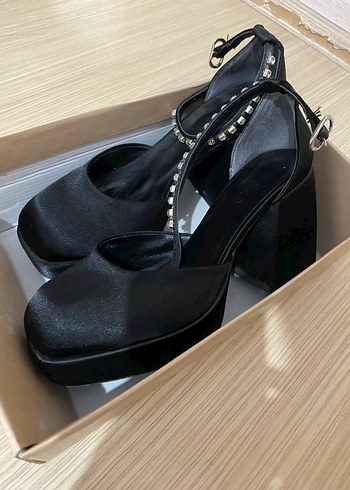 Siyah Tokalı Platform Topuklu - Görsel 5