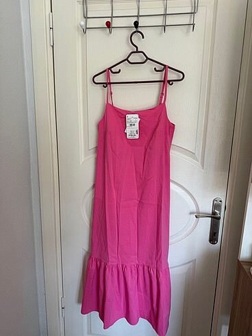 Pembe / Yeşil Elbise