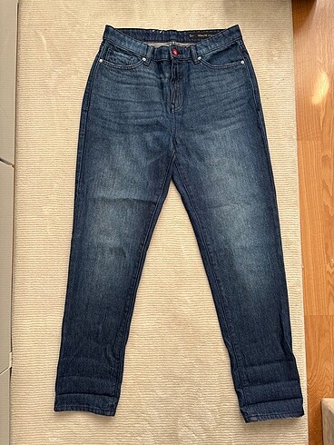 Armani jean