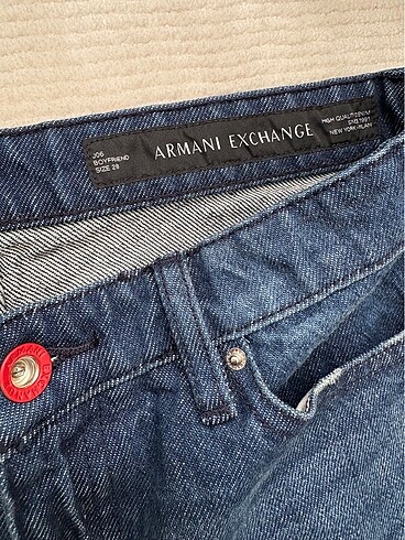 28 Beden mavi Renk Armani jean