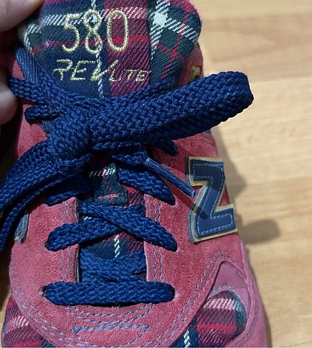 36,5 Beden kırmızı Renk New Balance 580