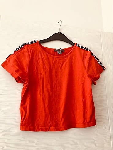 Crop turuncu