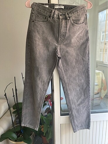 PULL AND BEAR JEAN