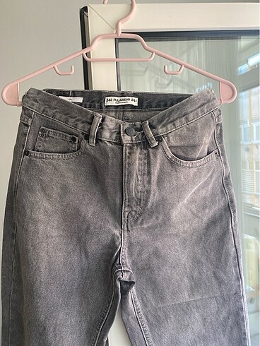 Pull and Bear PULL AND BEAR JEAN