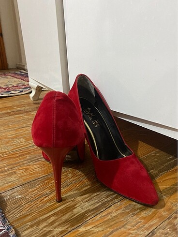 38 Beden stiletto