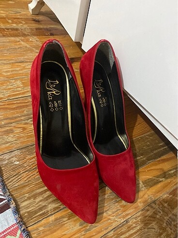 Diğer stiletto