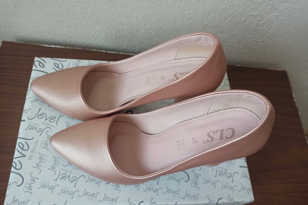 Pembe Saten Stiletto Kadın Ayakkabı - Görsel 3