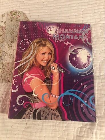 Hannah Montana sert kapak dosya