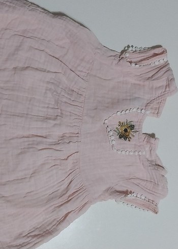 Pembe Kız Çocuk Keten Fırfırlı Nakışlı Elbise
