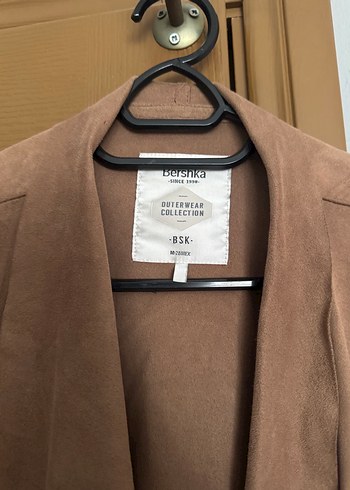 Bershka Bej Süet Püsküllü Bohem Yelek