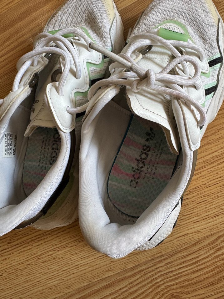 Beyaz Bağcıklı Kadın Spor Ayakkabı - Görsel 4