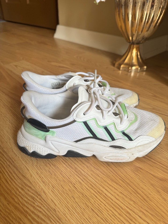 Beyaz Bağcıklı Kadın Spor Ayakkabı - Görsel 2