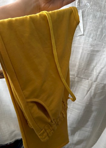 Sarı eşofman altı - Görsel 2
