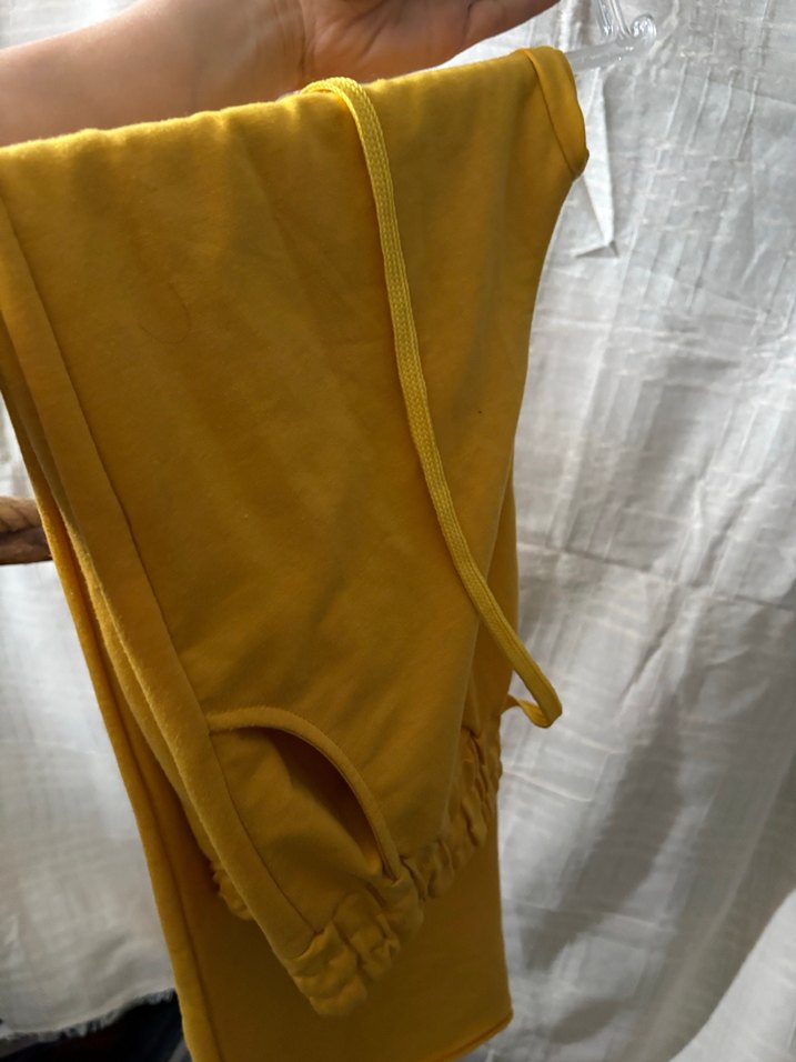 Sarı eşofman altı - Görsel 2