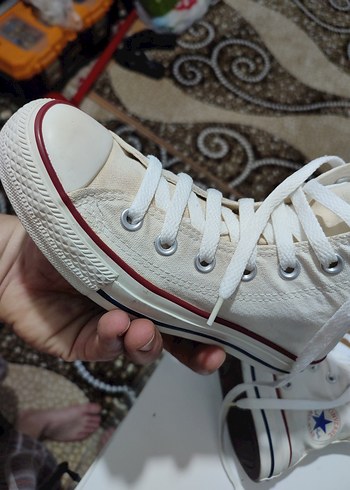 Converse Beyaz Elastik Bağcıklı Converse