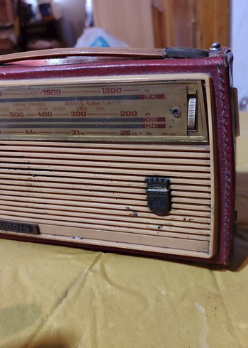 Kırmızı Grundig Retro antika Radyo - Görsel 8