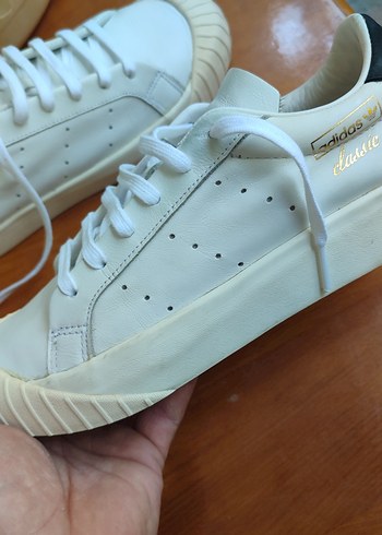 Beyaz Bağcıklı orjinal Adidas Spor Ayakkabı - Görsel 9