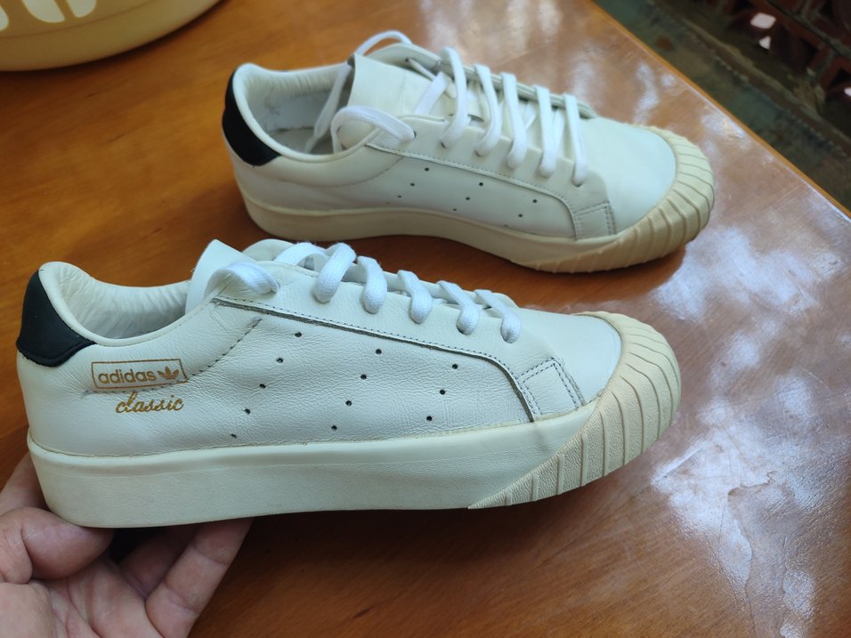 Beyaz Bağcıklı orjinal Adidas Spor Ayakkabı - Görsel 4