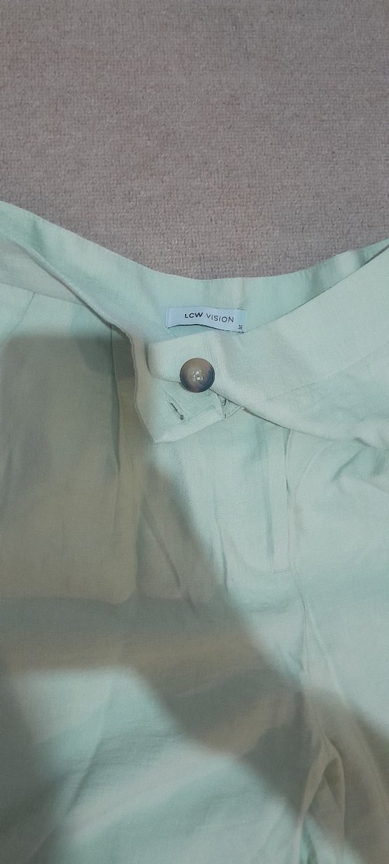 Turkuaz Mini Yüksek Bel Düğmeli Şort - Görsel 2