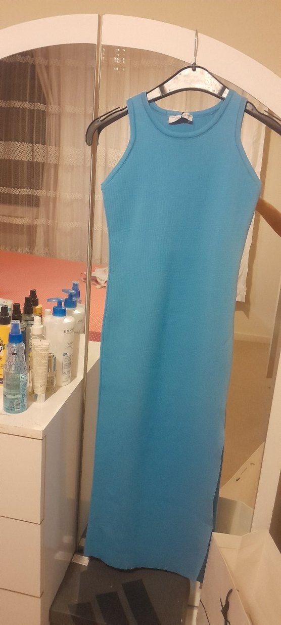 Pastel Mavi uzun elbise yırtmacli - Görsel 3