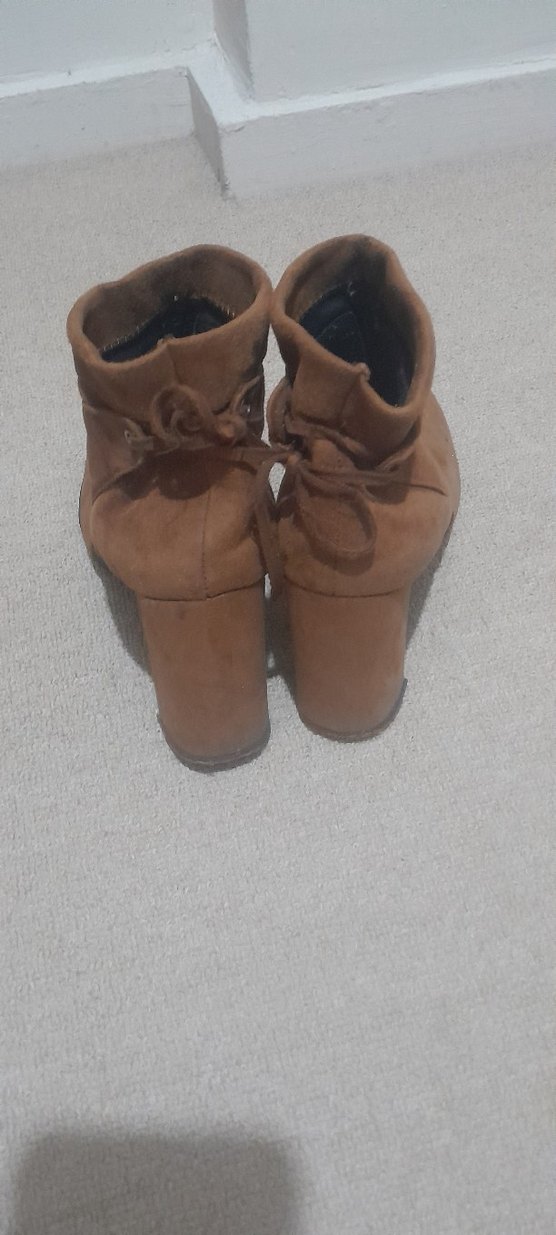 Bej Süet Bohem Tarzı Topuklu Kadın Bot - Görsel 2