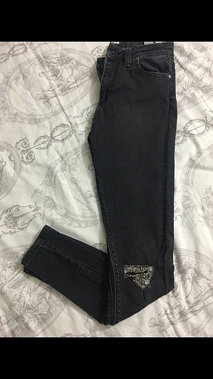 Zara model siyah kot