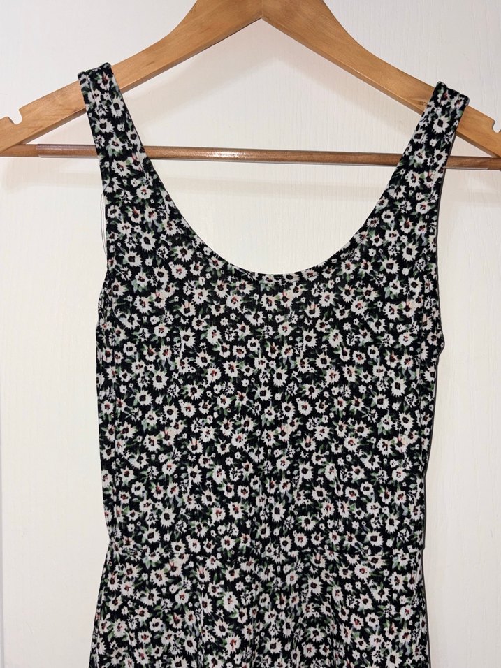 Siyah Midi V Yaka Dantel Detaylı Elbise - Görsel 2