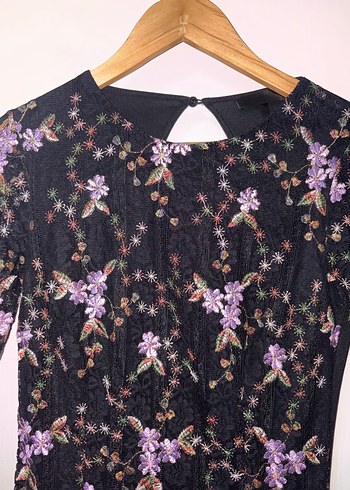 Mor Nakışlı Dantel Uzun Kollu Midi Elbise - Görsel 2