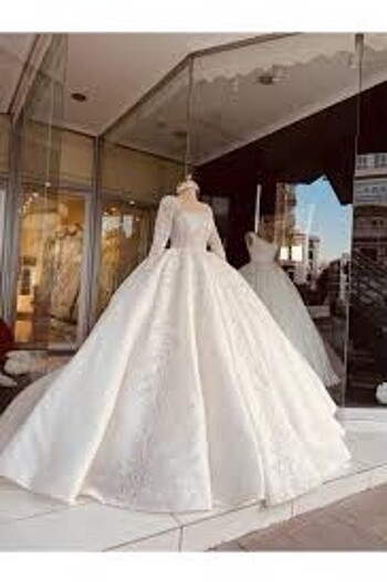 Oleg cassini