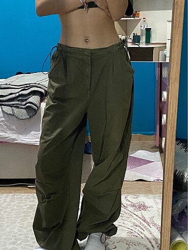 bershka paraşüt pant