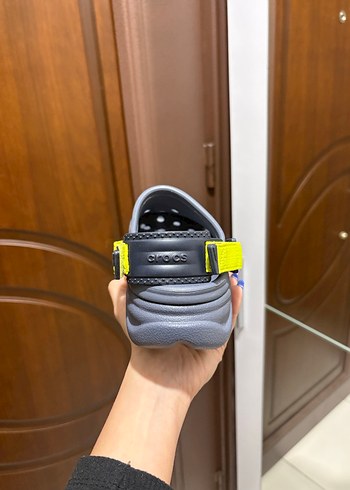 Crocs Duet Max Çocuk Terlik 33-34 Numara - Görsel 3