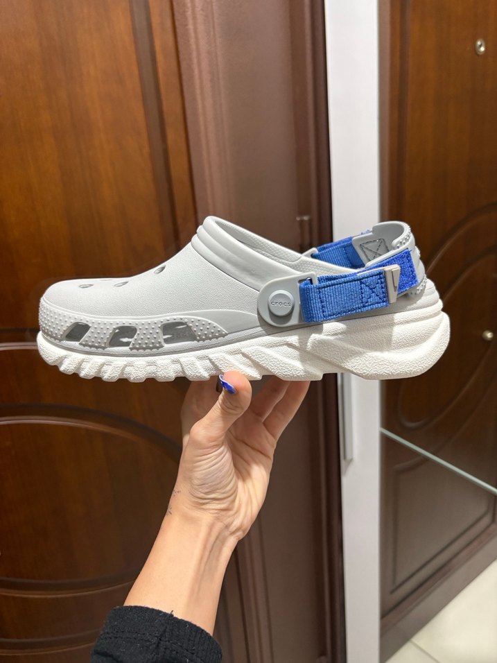 Crocs Duet Max Unisex Çocuk Terlik 30-31 Numara - Görsel 4