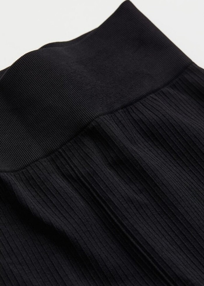 H&M SPOR TAYTI  - Görsel 2