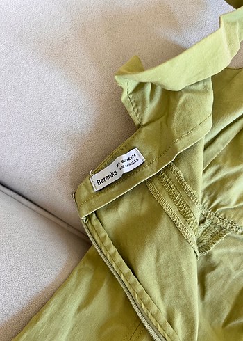 xs Beden Yeşil bershka elbise