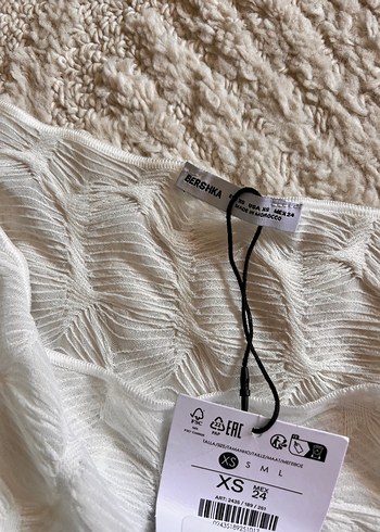 xs Beden Bershka beyaz tül bluz