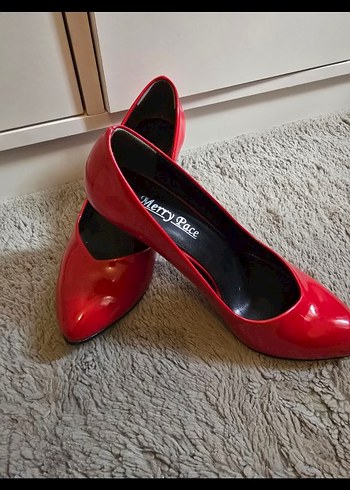 Klasik Kırmızı Rugan Stiletto Topuklu Kadın Ayakkabı - Görsel 3