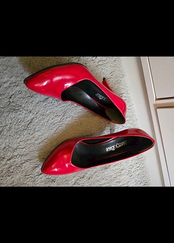 Klasik Kırmızı Rugan Stiletto Topuklu Kadın Ayakkabı - Görsel 2