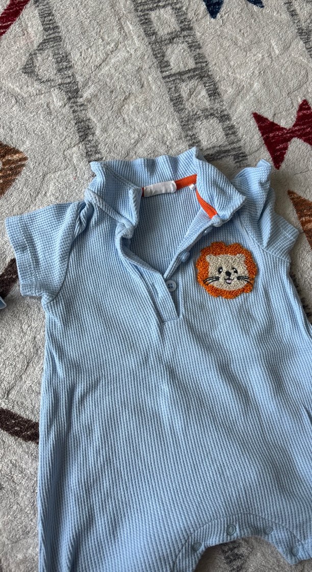 Mavi Kısa Kollu Erkek Bebek Tulumları - Görsel 2