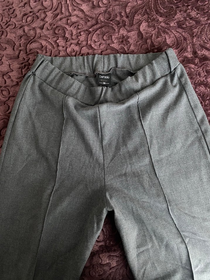 Gri Geniş Paça Pantolon - Görsel 3