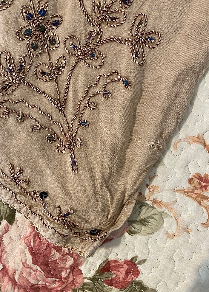 Nakışlı Bluz - Görsel 3