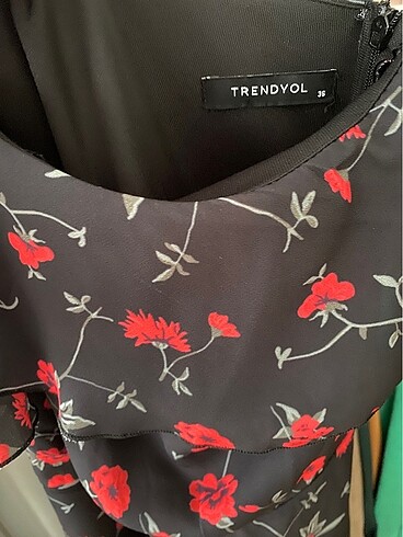 s Beden siyah Renk Trendyol elbise