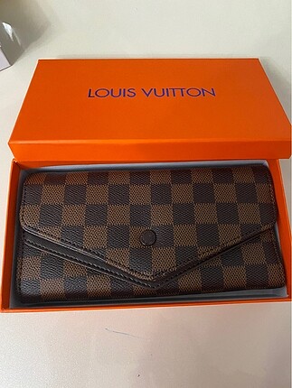 Louis vuitton kapaklı cüzdan