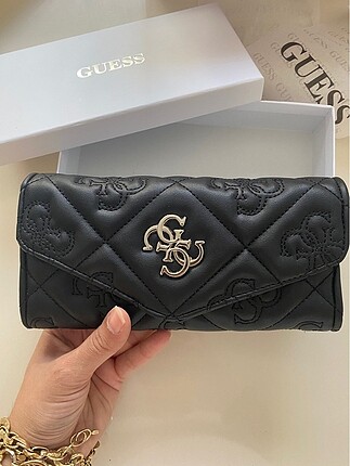 Guess siyah kapaklı cüzdan