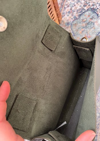 Zara Modern Klasik Zincir Detaylı Deri Kadın Çanta