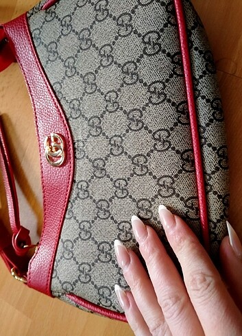 Kol çantası Gucci - Görsel 2